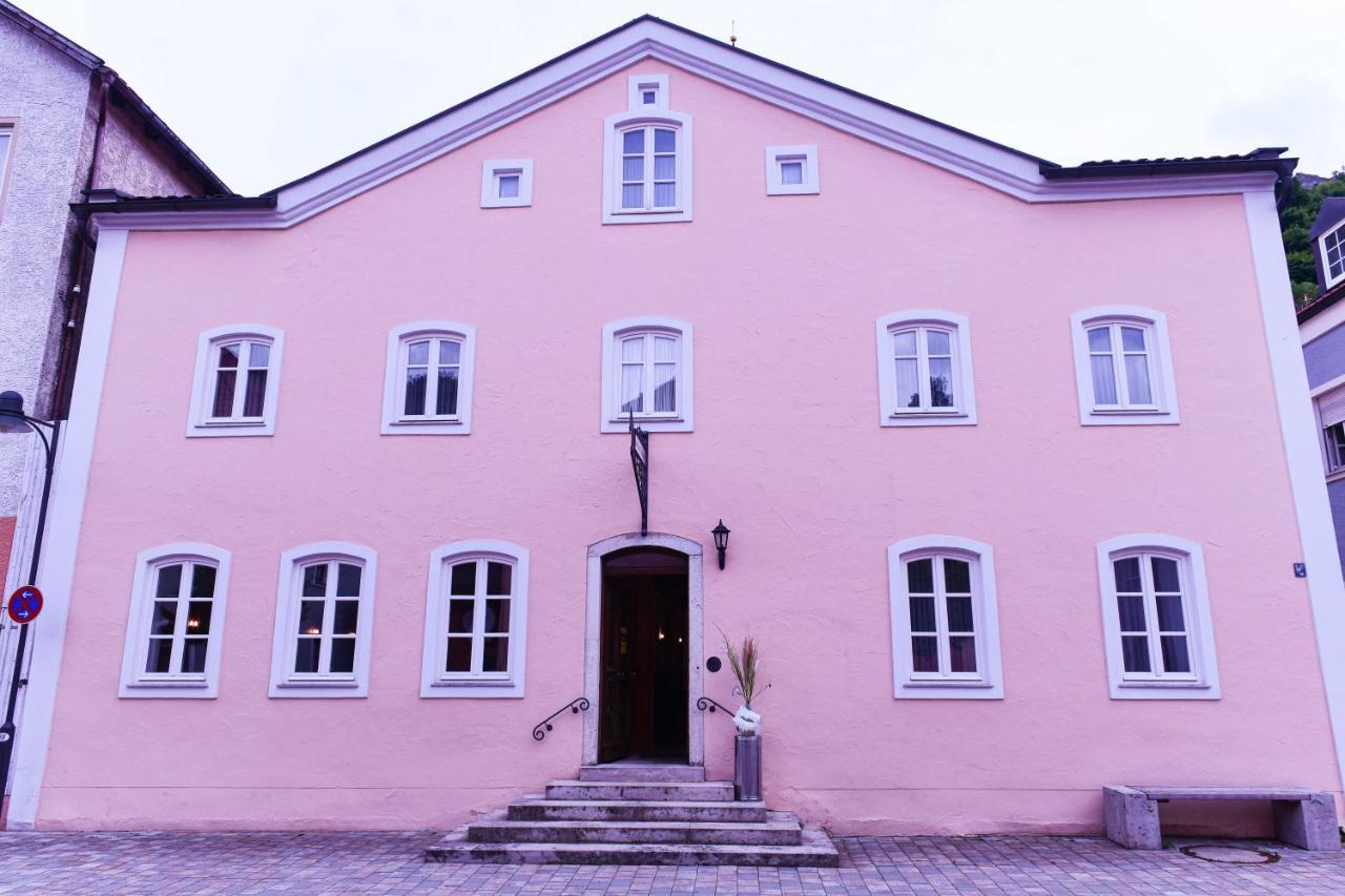 Hotel Gaestehaus Linde Mörnsheim المظهر الخارجي الصورة